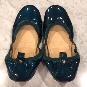 Yosi Samra teal patent foldable ballet flats